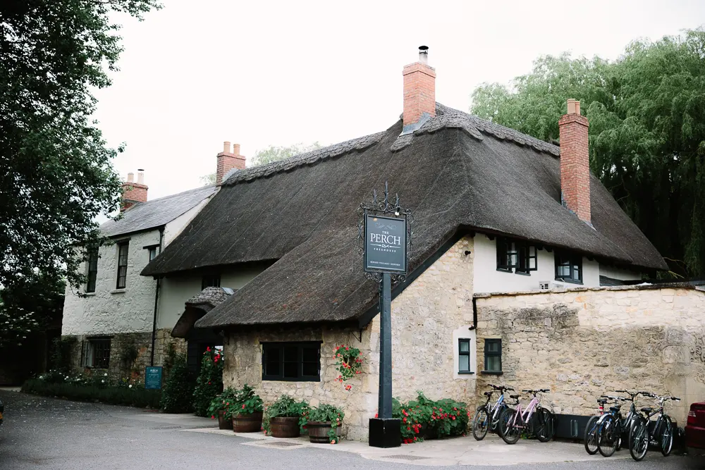 10-amazing-and-alternative-wedding-venues-oxfordshire-the-perch