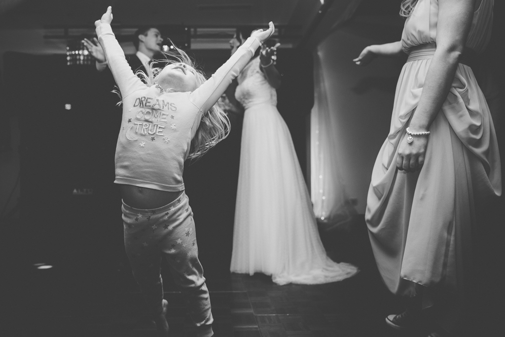 HOW I PHOTOGRAPH A WEDDING - https://philippajamesphotography.com/how-i-photograph-a-wedding/ 