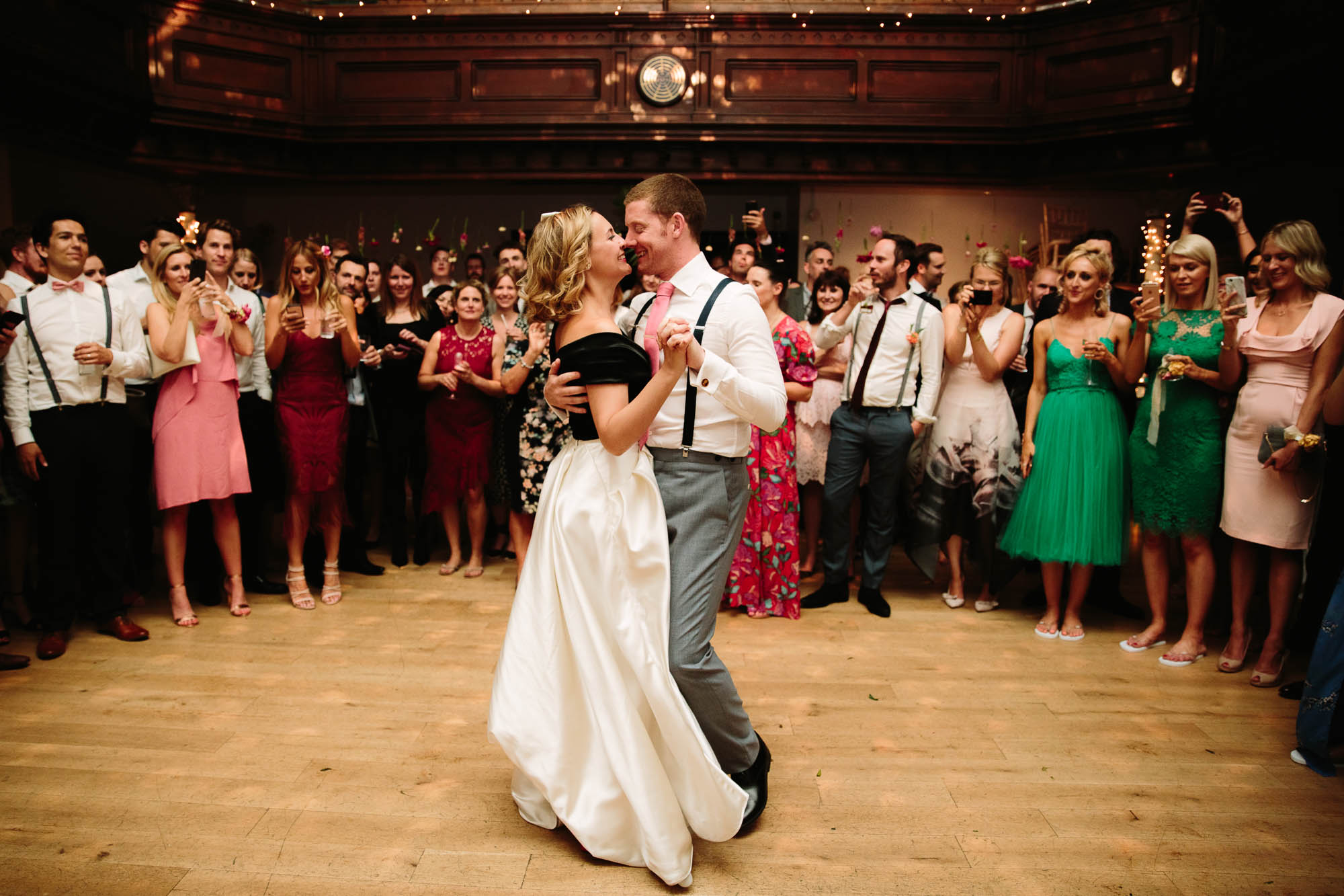 first dance - wedding photographer oxford - philippa james photography 