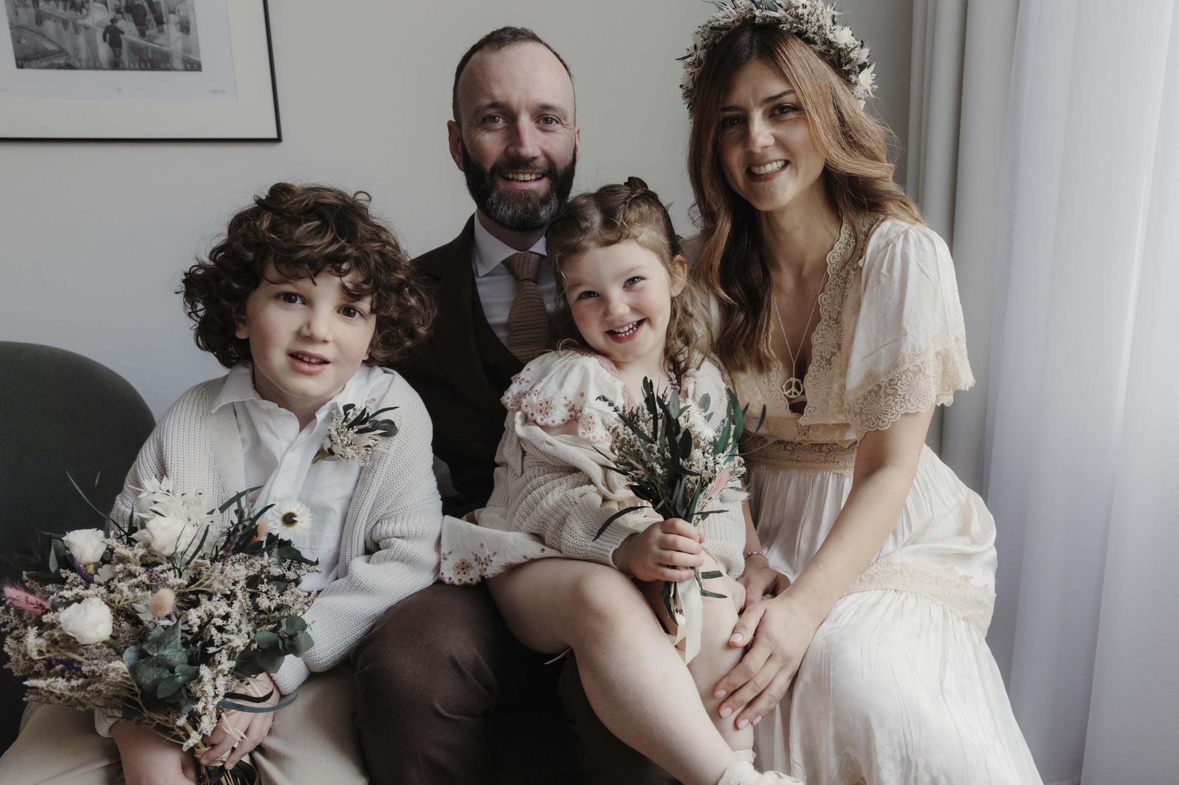 Wedding ceremony in the Dexter Room, Oxford Registry Office