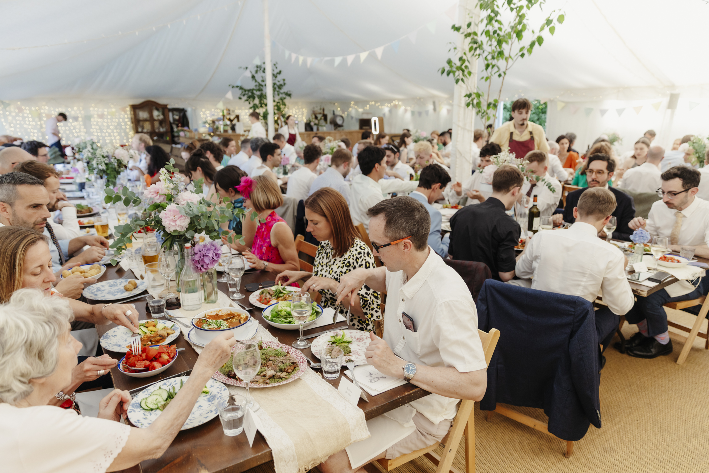 Guests enjoying wedding breakfast at The Perch Pub Oxford
